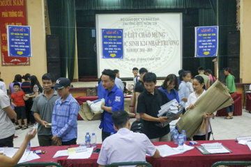 Trường Hữu Nghị T78 tổ chức đón tiếp và gặp gỡ các em học sinh khối 10 niên khóa 2018 – 2021