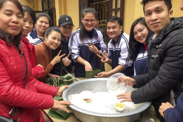 NGÀY HỘI BÁNH CHƯNG XANH – THẮM TÌNH HỮU NGHỊ