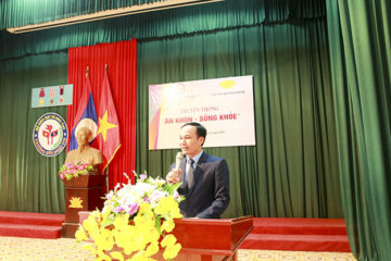 Trường Hữu Nghị T78 tổ chức truyền thông “Ăn khôn-Sống khỏe”