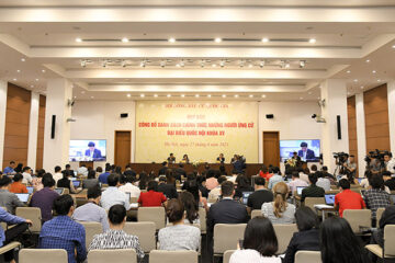 ĐẢM BẢO QUYỀN BỎ PHIẾU BẦU CỬ CHO NGƯỜI MẮC COVID-19 VÀ ĐANG ĐIỀU TRỊ, CÁCH LY