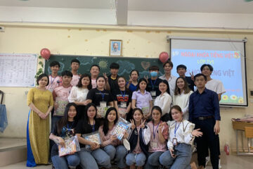 Ngoại khóa học tập của khối LHS Lào