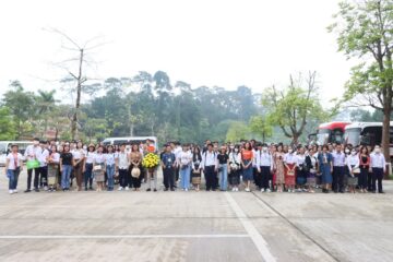 Trường Hữu Nghị T78 tổ chức cho lưu học sinh Lào thăm quan tại K9, Làng văn hóa các dân tộc Việt Nam